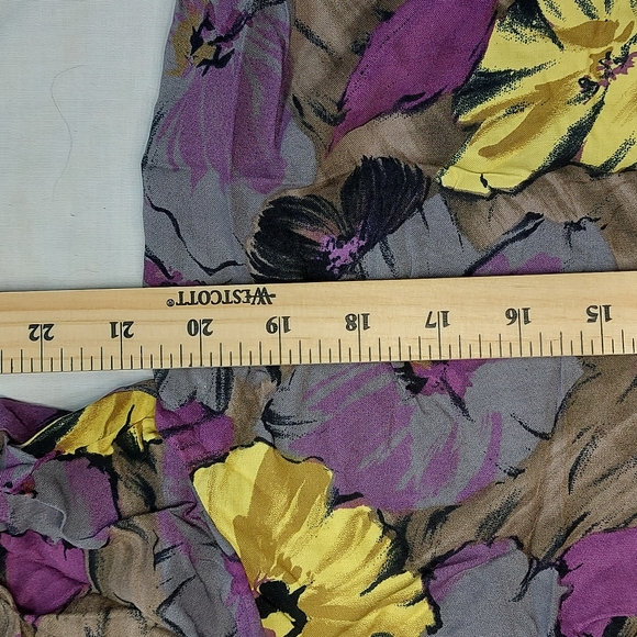 Tochi Vintage Floral Rayon Skirt Blouse Set, Medium - Picture 16 of 16